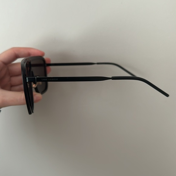 YSL sunglasses - Picture 3 of 6